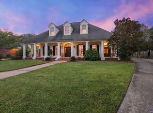 6242 Morgan Bend Dr, Baton Rouge, LA 70820