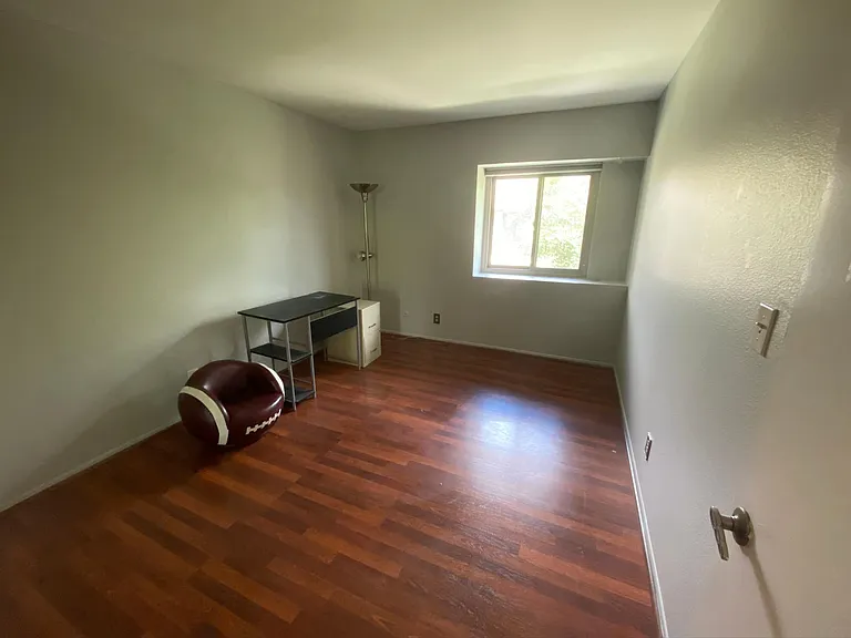 436 Fairview Ave #5 — Photo 7
