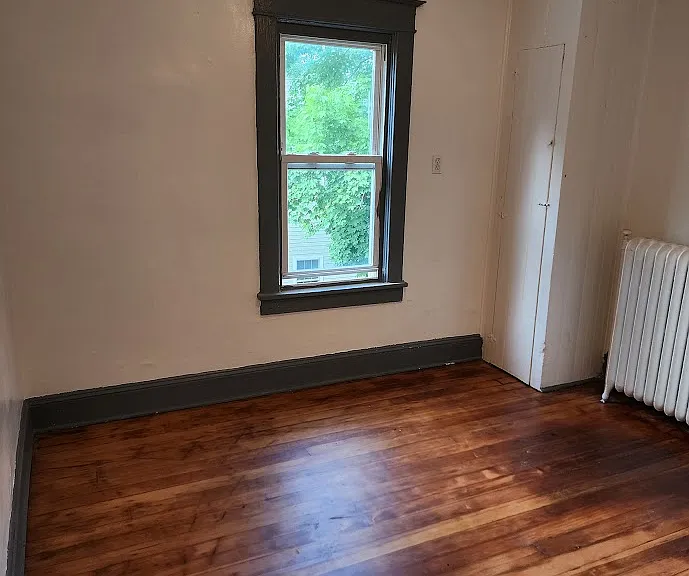 45 N Clinton St #1R — Photo 3