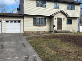 451 Brookside Ave, Oakhurst, NJ 07755
