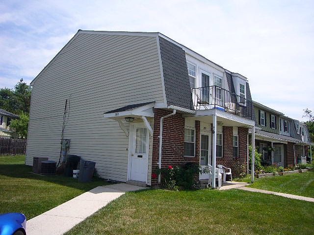 Exterior Side