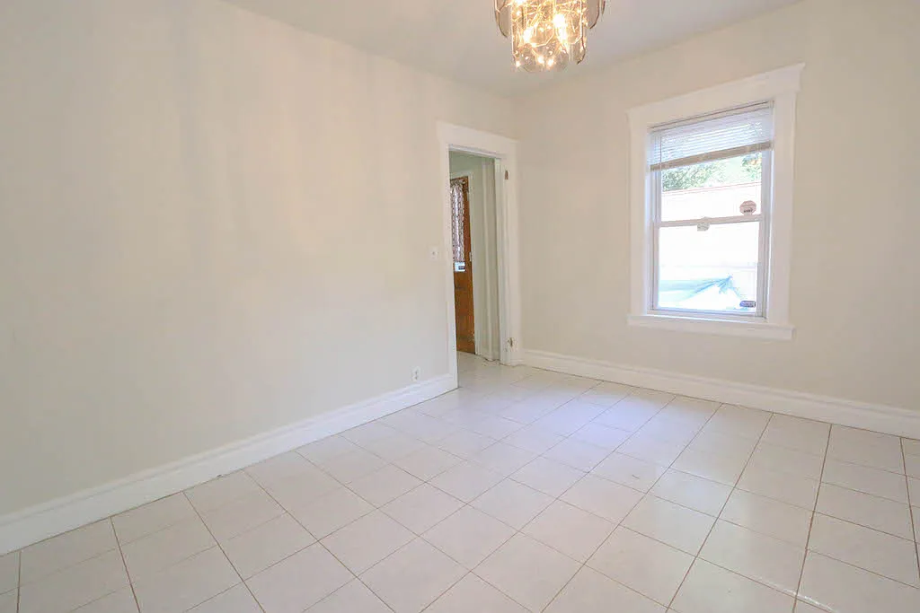 4 bed, 1900 sqft, $3,800 — Photo 3