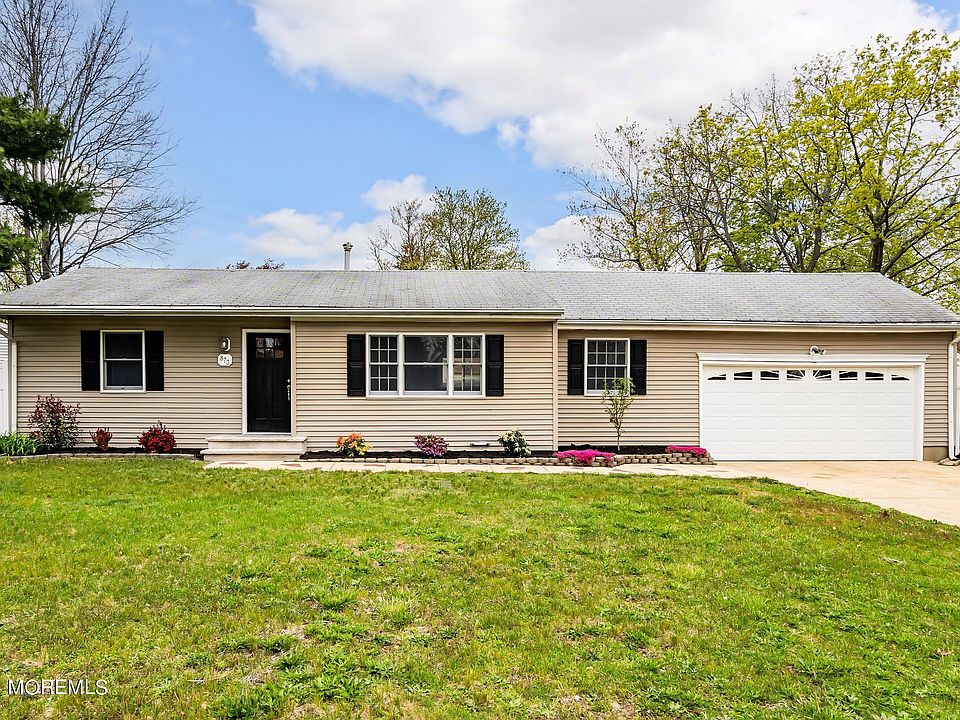 1st image of 873 Egret Drive