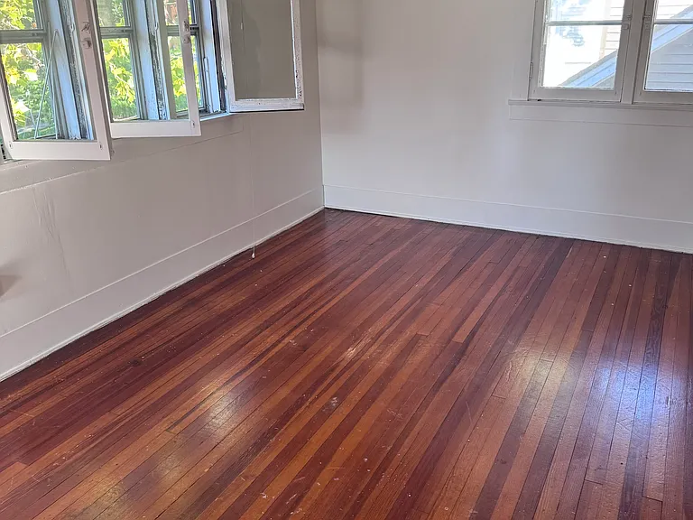 1495 W Macon St — Photo 12