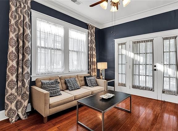 5th image of 2027 Franklin Ave