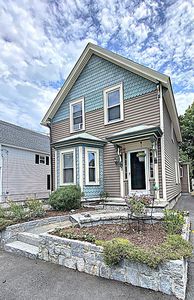 40 Robbins St, Lowell, MA, 01851