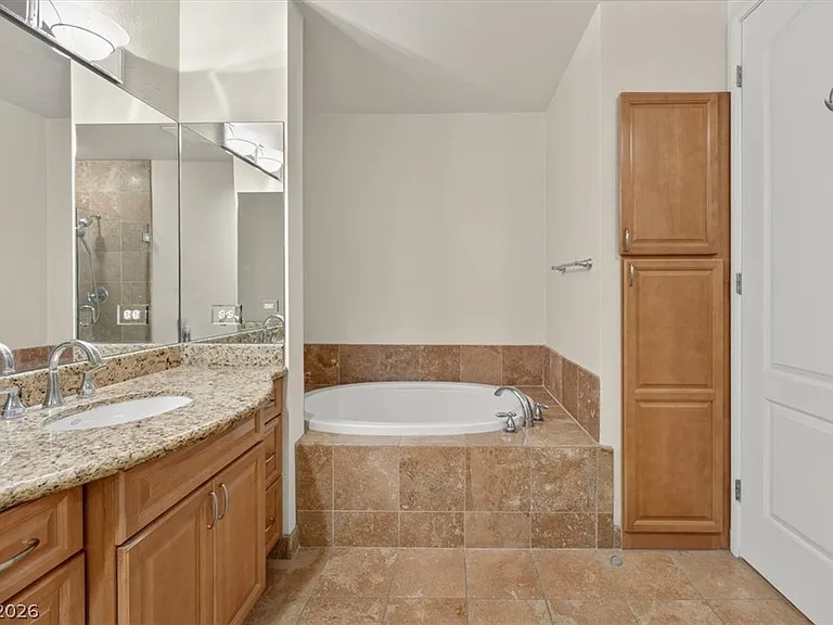 2220 Village Walk Dr #3221 — Photo 24