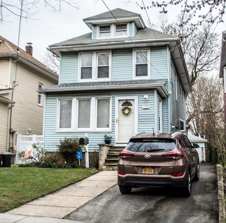 1st image of 44 Bement Ave
