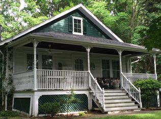 36 Piermont Rd, Rockleigh, NJ 07647