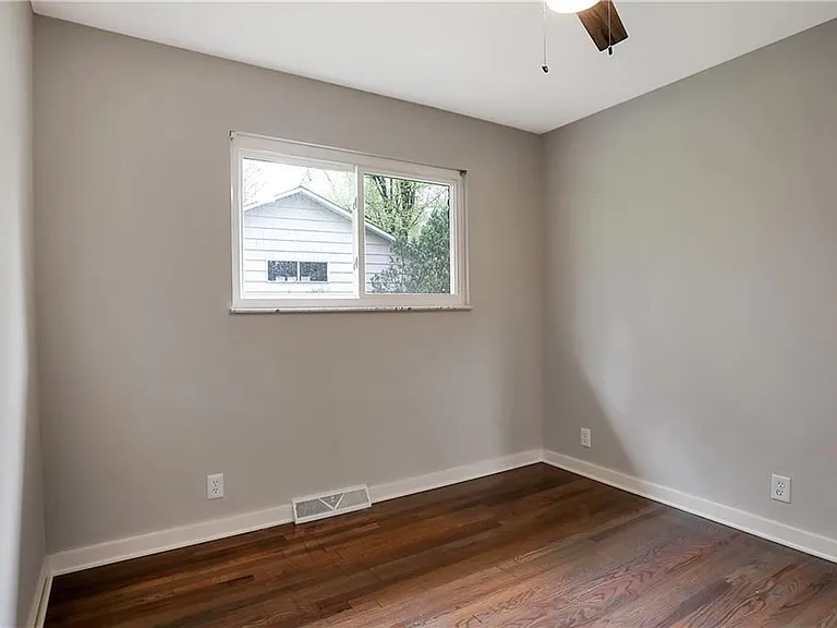 9126 N Delaware St — Photo 19
