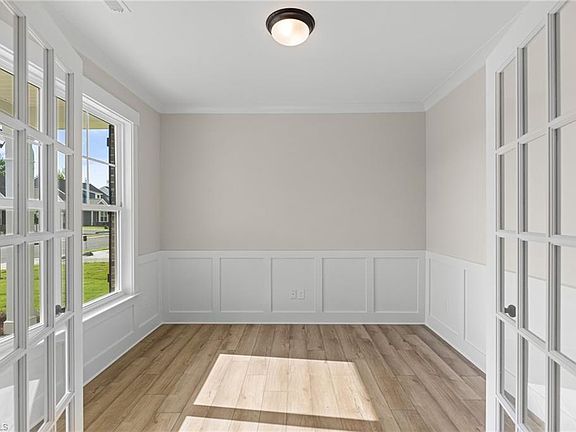 6th image of this home