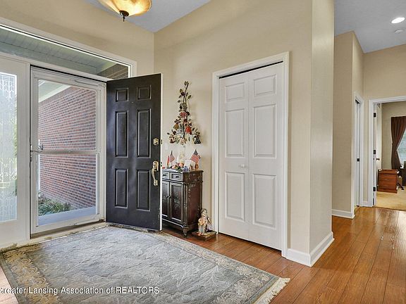5th image of 2021 Marstoga Dr