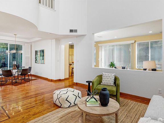 5th image of 1001 Feather Cir