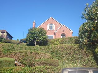 2925 26th Ave W, Seattle, WA 98199