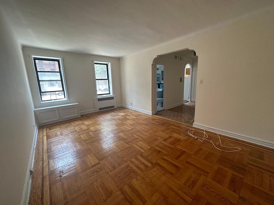 1st image of 2325 Ocean Ave #0