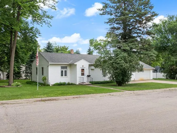 223 W Rotherwood St, Ivanhoe, MN 56142