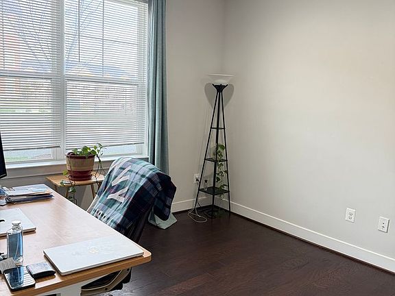 3rd image of 22102 Cabin Branch Ave