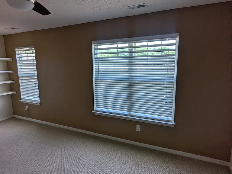 1701 Clooney Ln — Photo 16