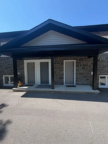 82 Christopher Hamilton St #1 Photo 1