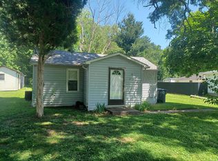 2716 S Villa Dr, Evansville, IN 47714
