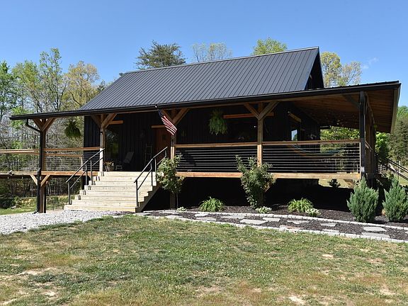 4th image of 283 Markum Ln