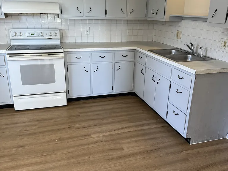 130 Gerke Ave #128 — Photo 1