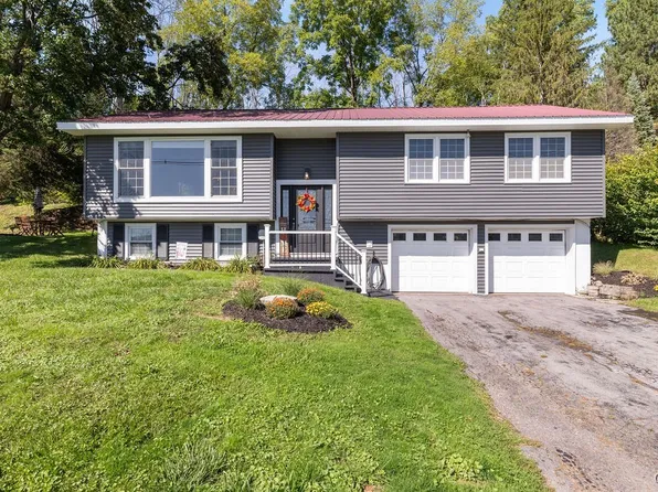 2247 W Genesee Rd, Baldwinsville, NY 13027