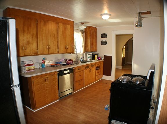 2nd image of 3715 Fawcett Ave