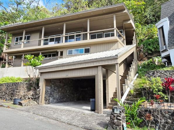 3243 Beaumont Woods Pl