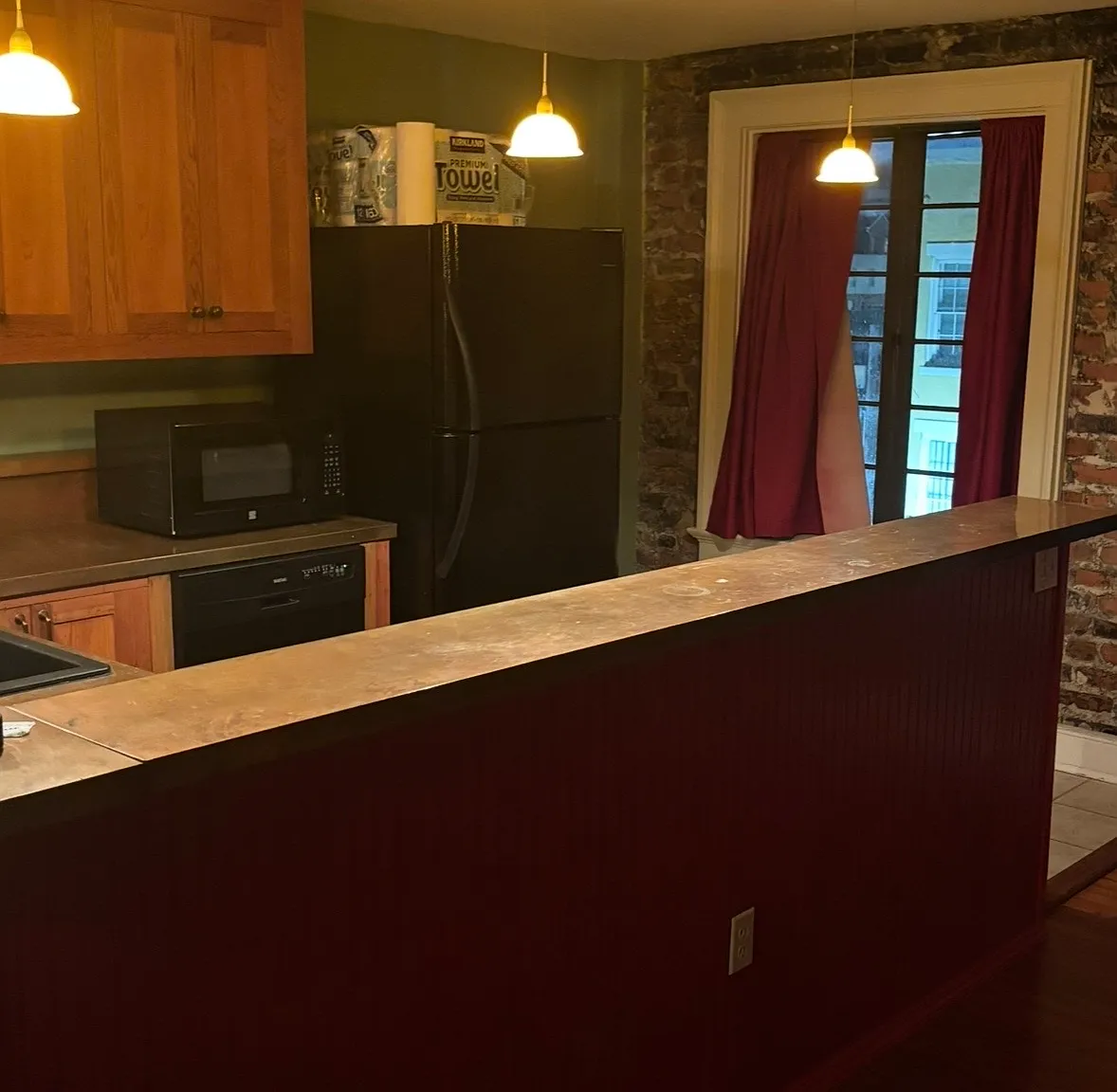 1 bed, 850 sqft, $1,900 — Photo 3