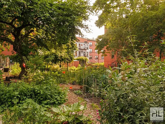 Rented by Highline Residential | media 2