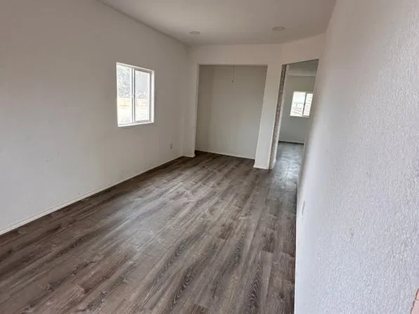 371 S R St, Merced, CA 95341