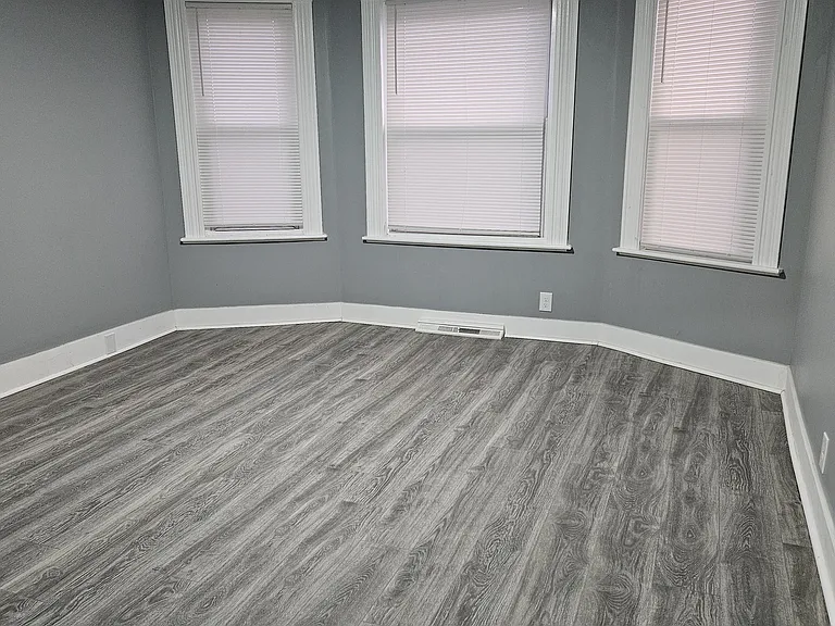 177 Lowell St #1 — Photo 10