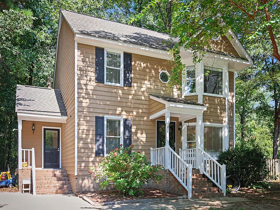 1st image of 4605 Ellsmere Ln