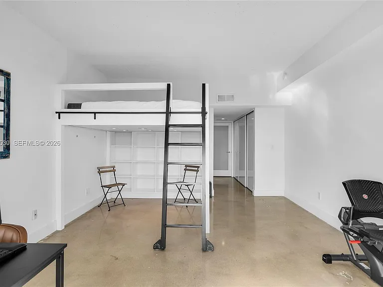 5701 Biscayne Blvd #Penthouse 9 — Photo 36