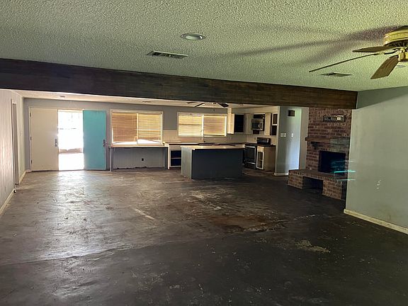 3rd image of 8261 Kurthwood Rd