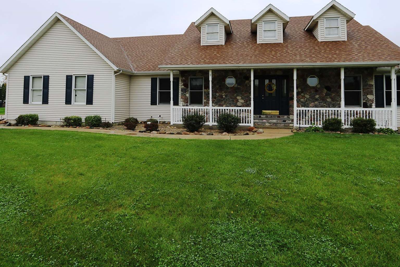 57713 Weathered Pine Ct, Elkhart, IN 46517 Zillow