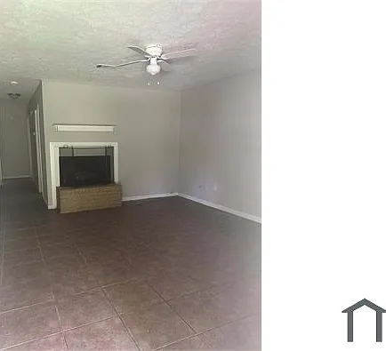 3 bed, 1100 sqft, $1,500 — Photo 4