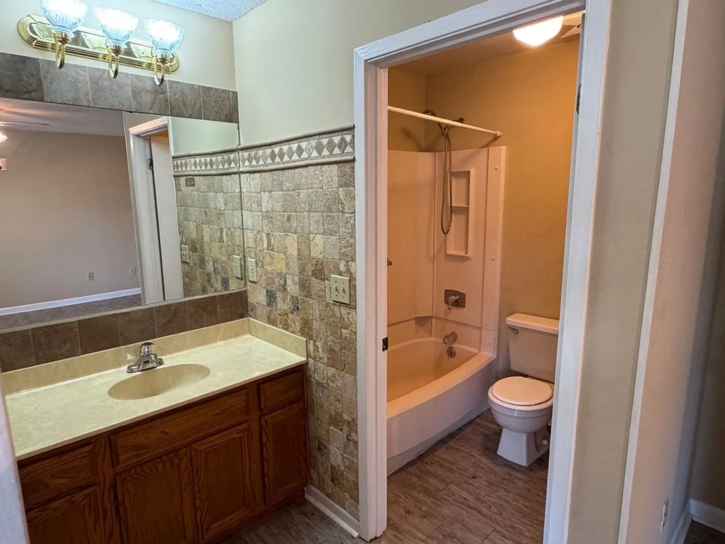 2-Bedroom, 2-Bath Corner-Lot Home for Rent in Niceville, FL — Photo 3