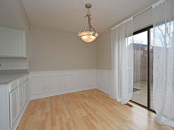 4th image of 8300 Coppernail Way