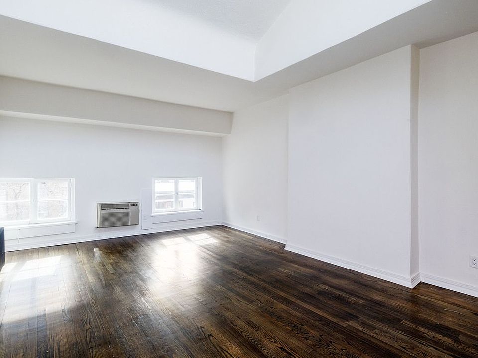 1st image of 9 Charles St APT 4A
