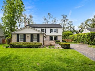 1115 Antique Ln, Northbrook, IL 60062
