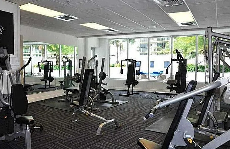 1750 N Bayshore Dr #3914 — Photo 46