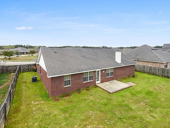 5th image of 15353 Winsor Pl