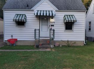 2277 E Keys Ave, Grandview, IL 62702