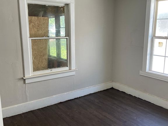2nd image of 4212 Scarritt Ave