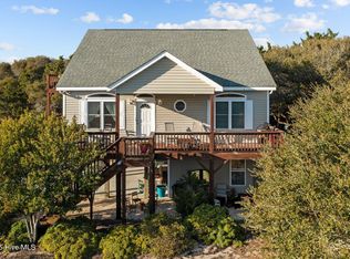 200 E Landing Dr, Emerald Isle, NC 28594