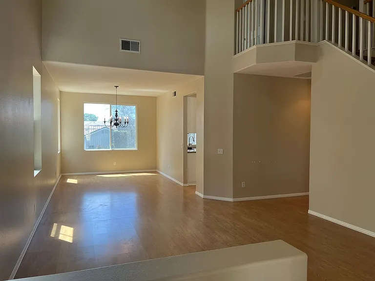 43213 Corte Astorga — Photo 2