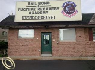 2918 Pine Grove Ave, Port Huron, MI 48060