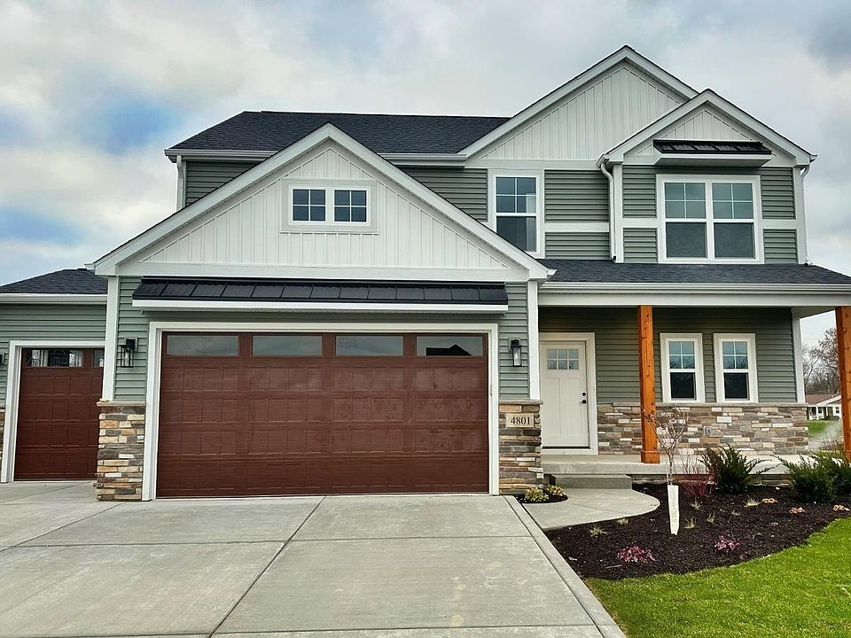 1st image of 4801 Hyde Park Dr